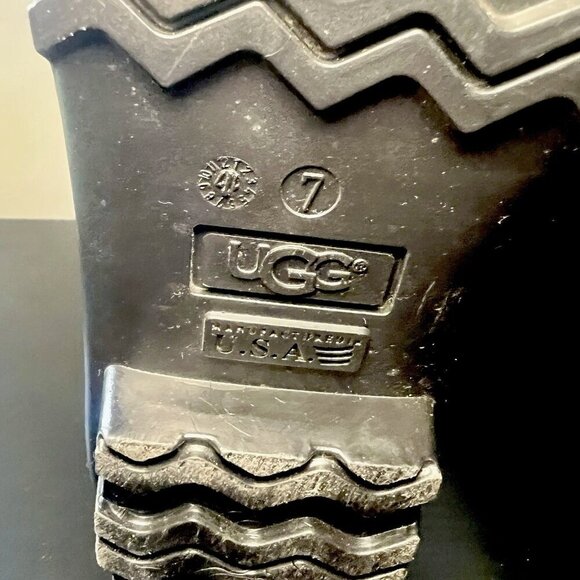 UGG Australia Shelby Black Matte Tall Rubber Rain Boots 1098249 Womens Size 7 - Picture 8 of 12